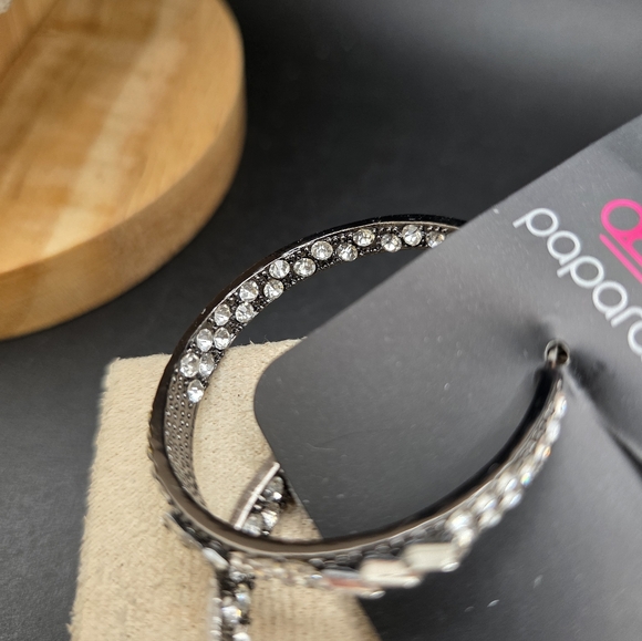 Paparazzi Dazzling Silver and Black Earrings (2350) - Picture 4 of 4